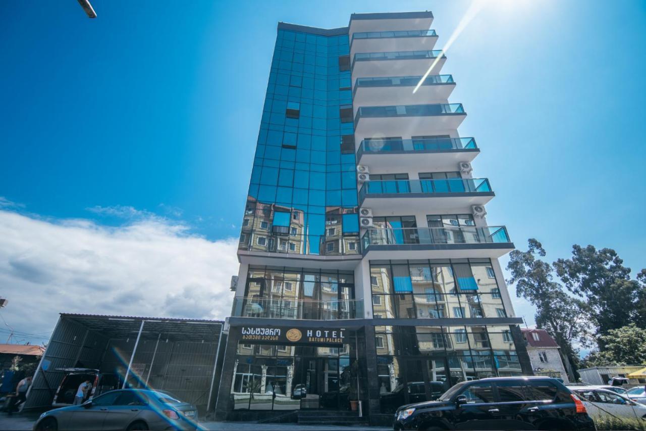 Hotel Batumi Palace מראה חיצוני תמונה